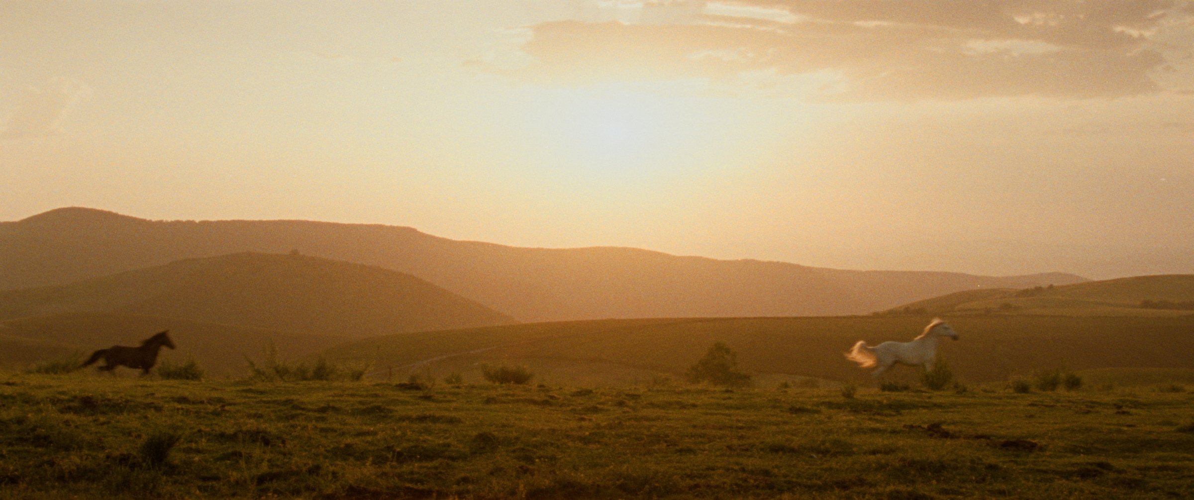 Fotograma de Adiós, ríos
